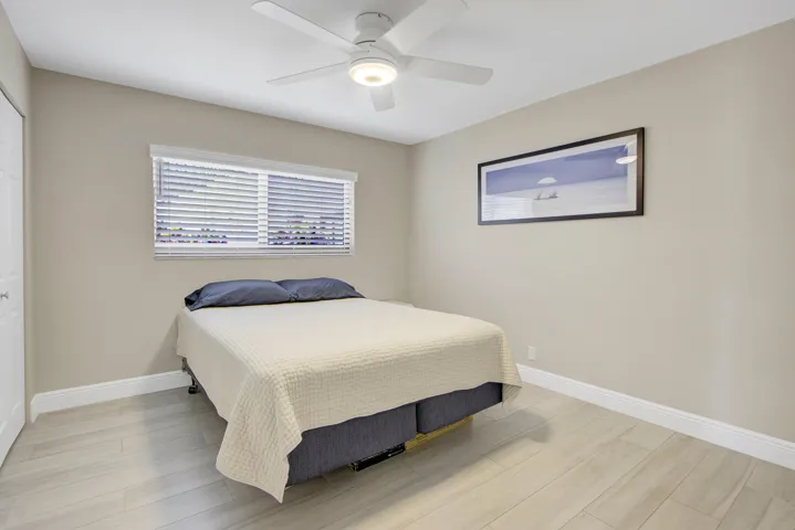 15451-Pembridge-Dr-206_23_MLS