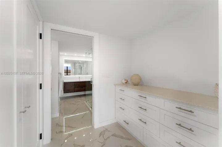 Dressing area