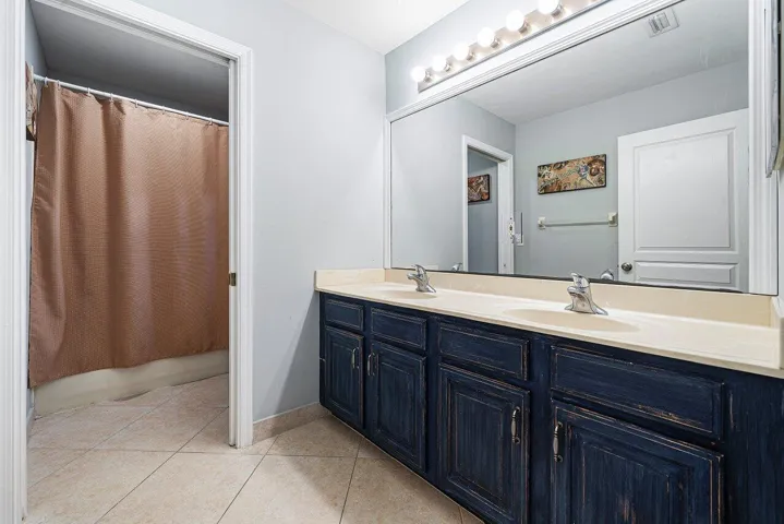 Bathroom Second Floor