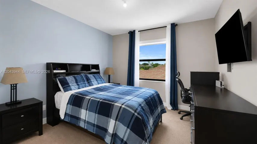 4TH BEDROOM