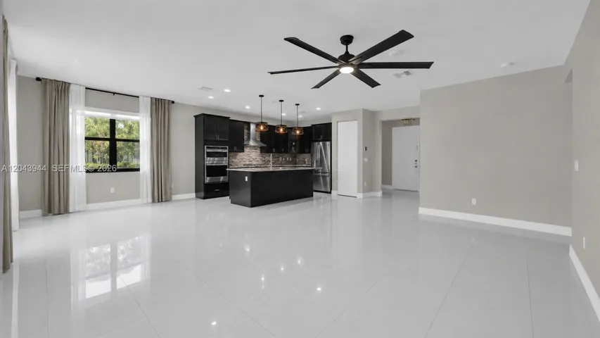 SHOWN WITHOUT FURNITURE