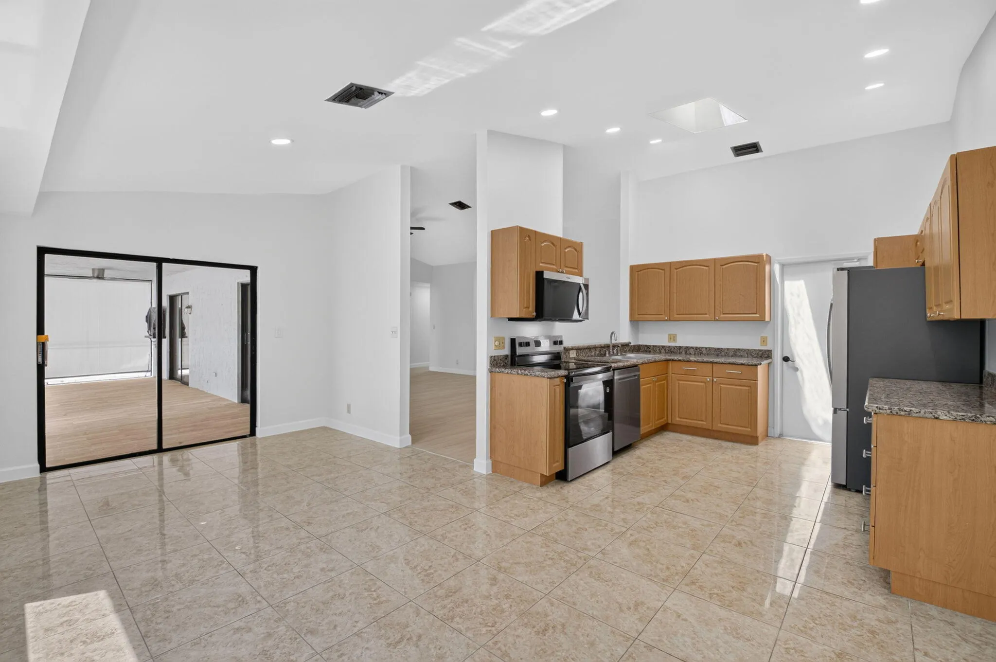 Transitional Room - Dining Room or Den!