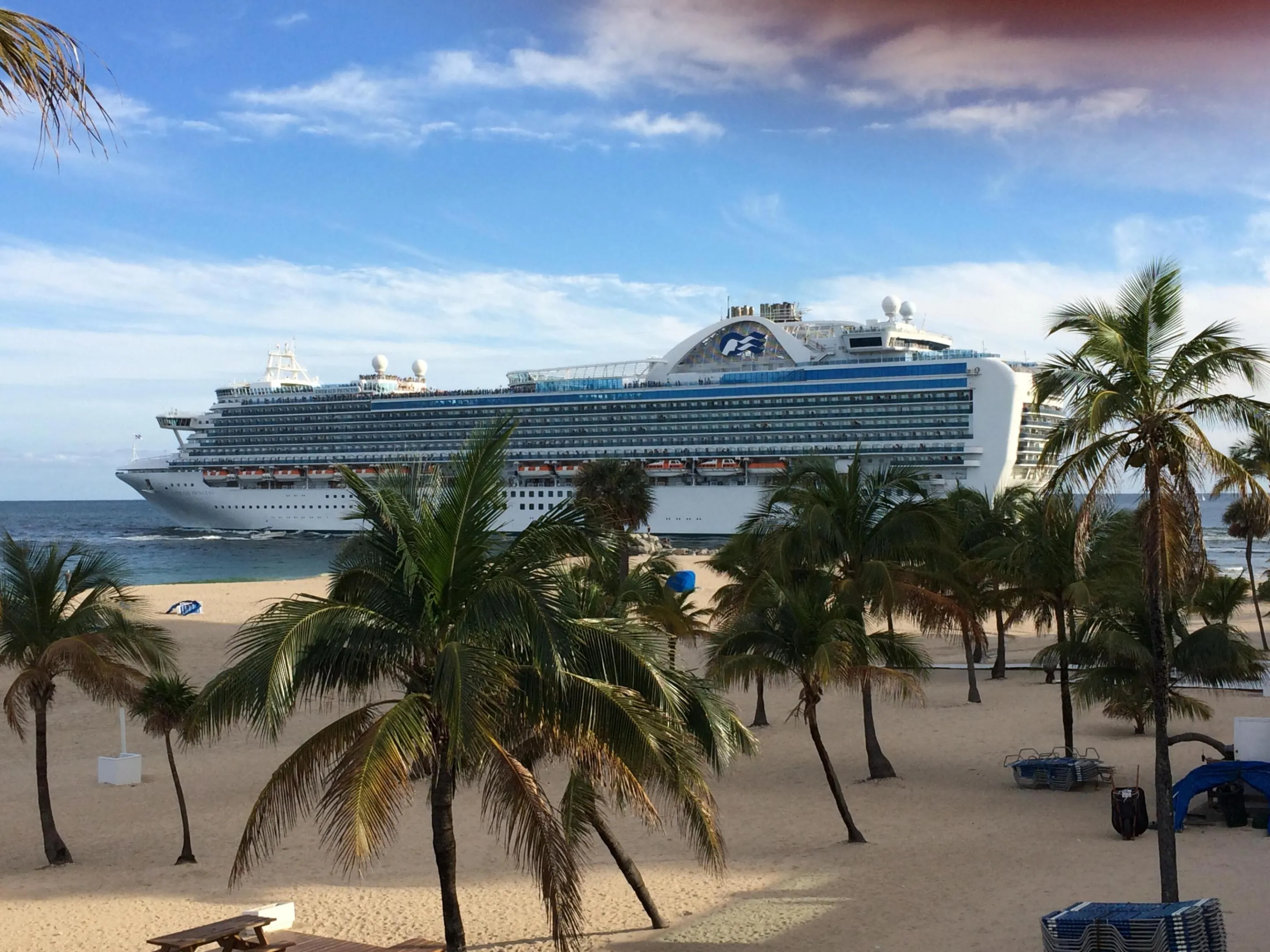 Cruise Ships Depart