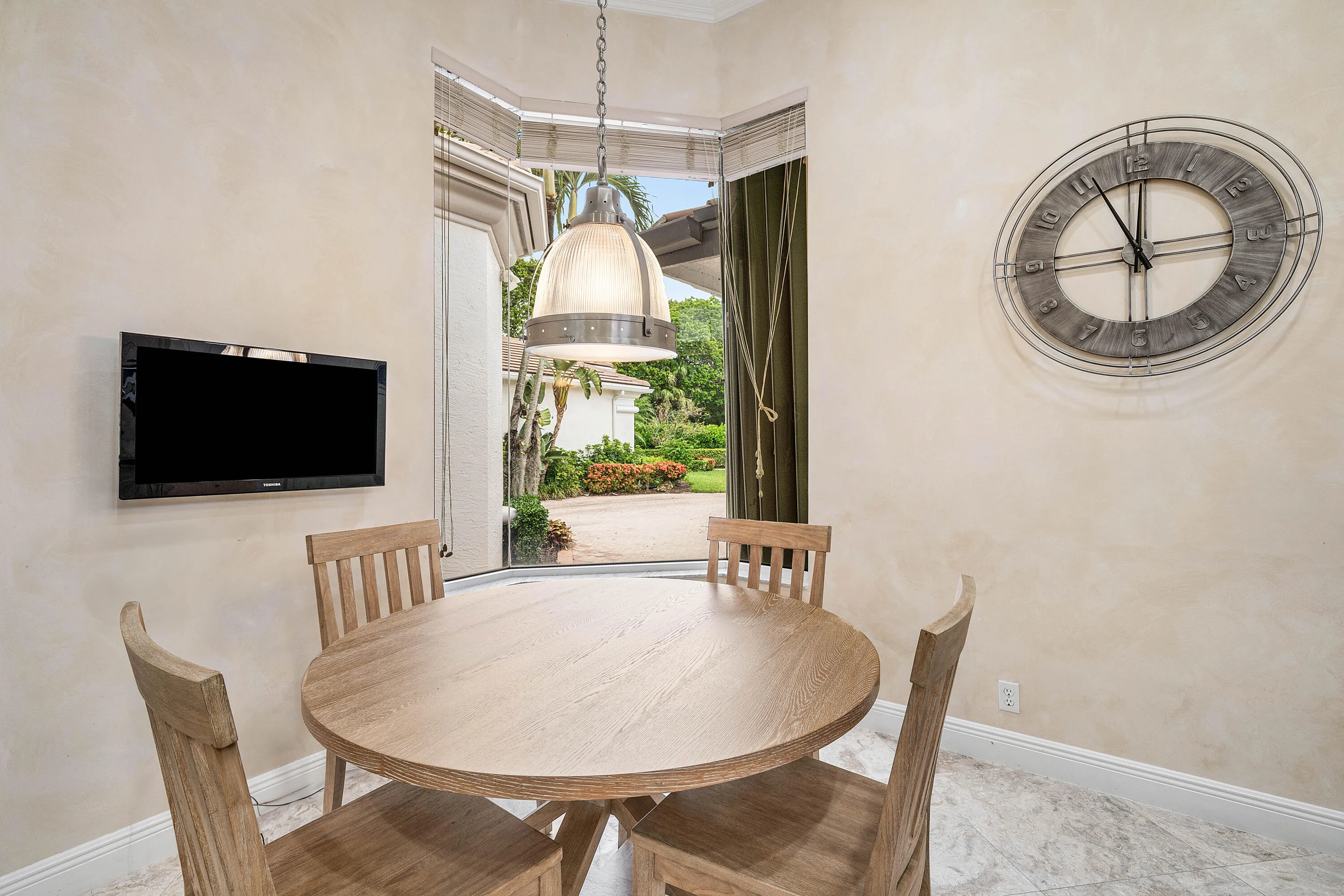 017-7917VillaDEsteWay-DelrayBeach-FL-334