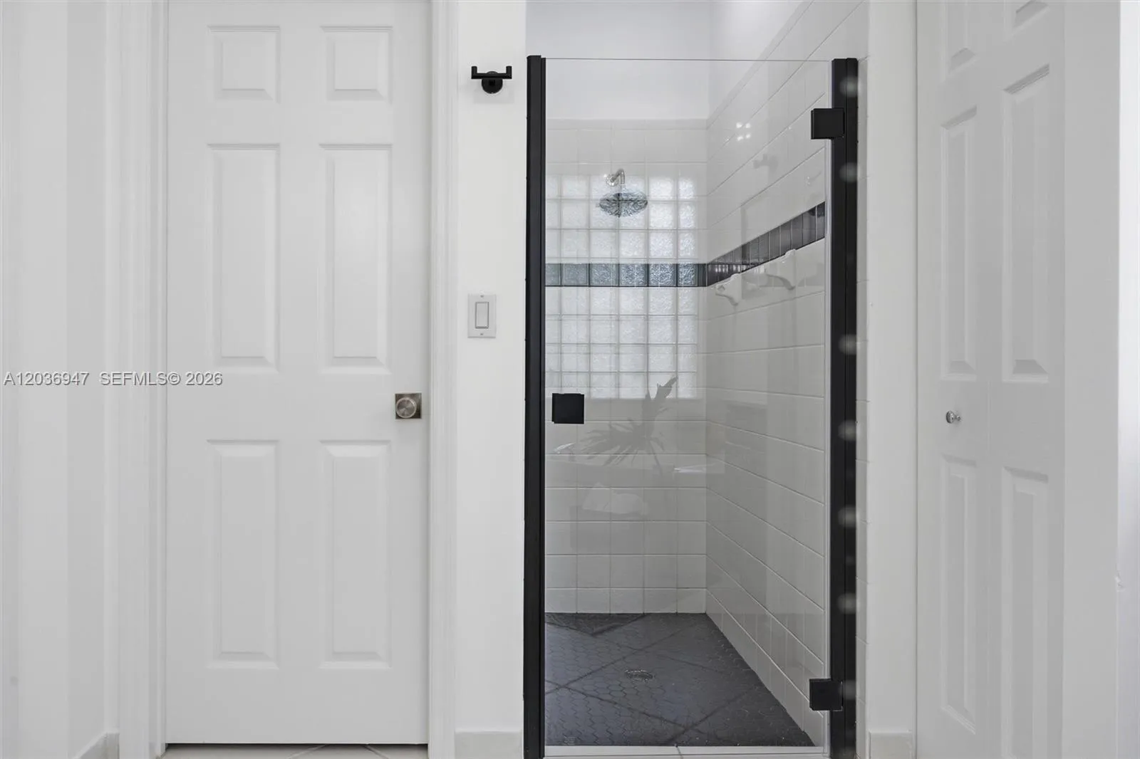 Property photo 77