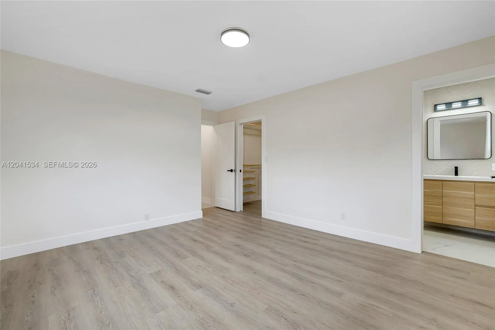Private Guest Suite or Junior Suite