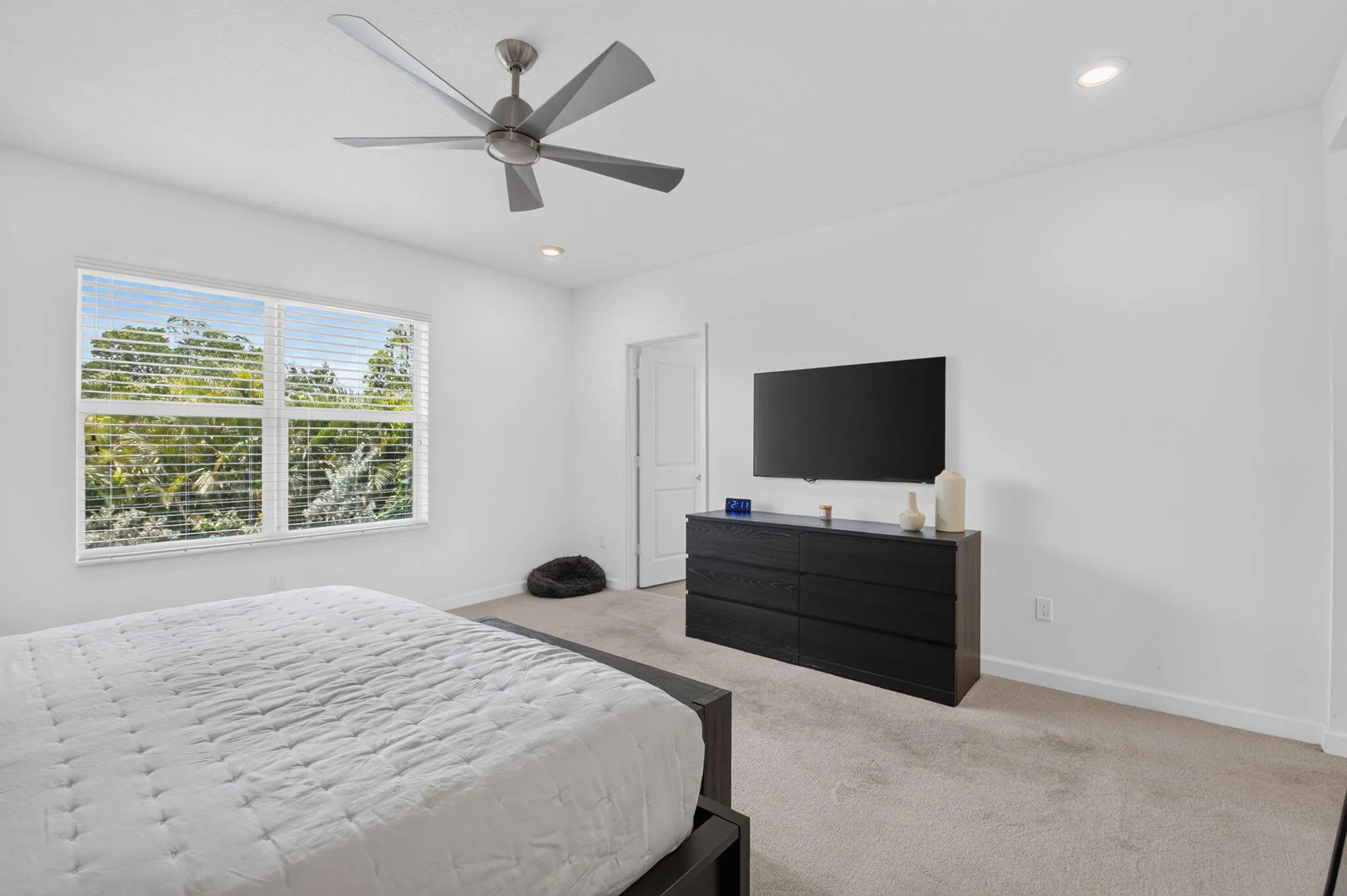 Primary suite