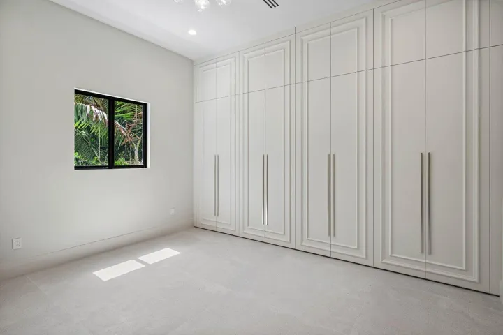 023-7935SouthFlaglerDrive-WestPalmBeach-