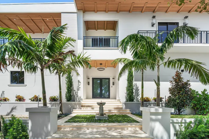 006-7935SouthFlaglerDrive-WestPalmBeach-