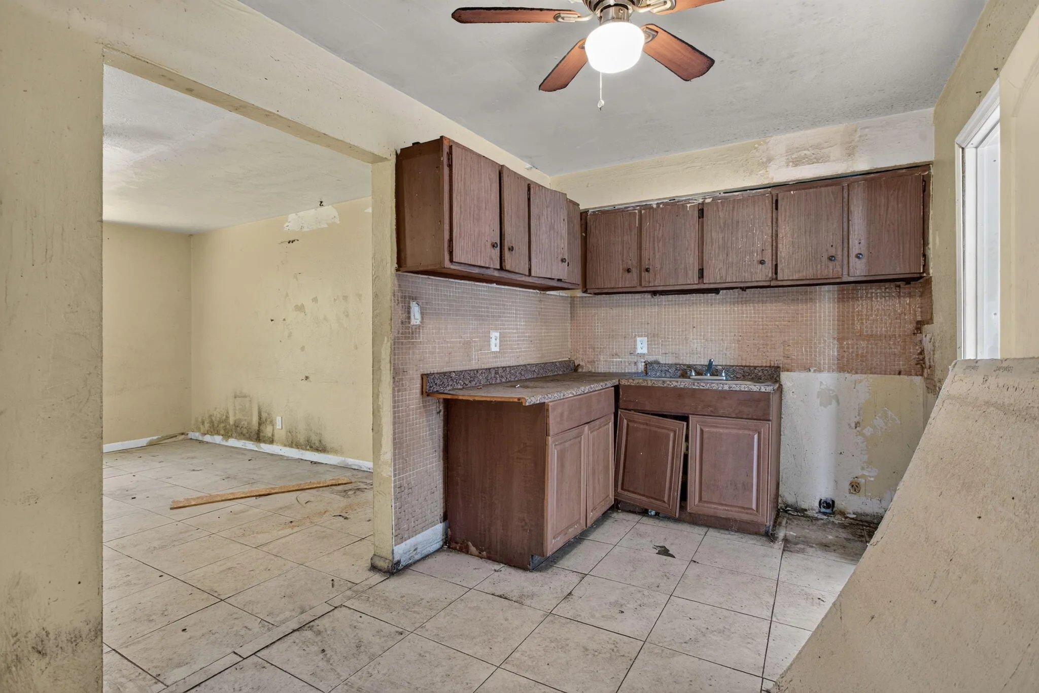 14-web-or-mls-511 -9708