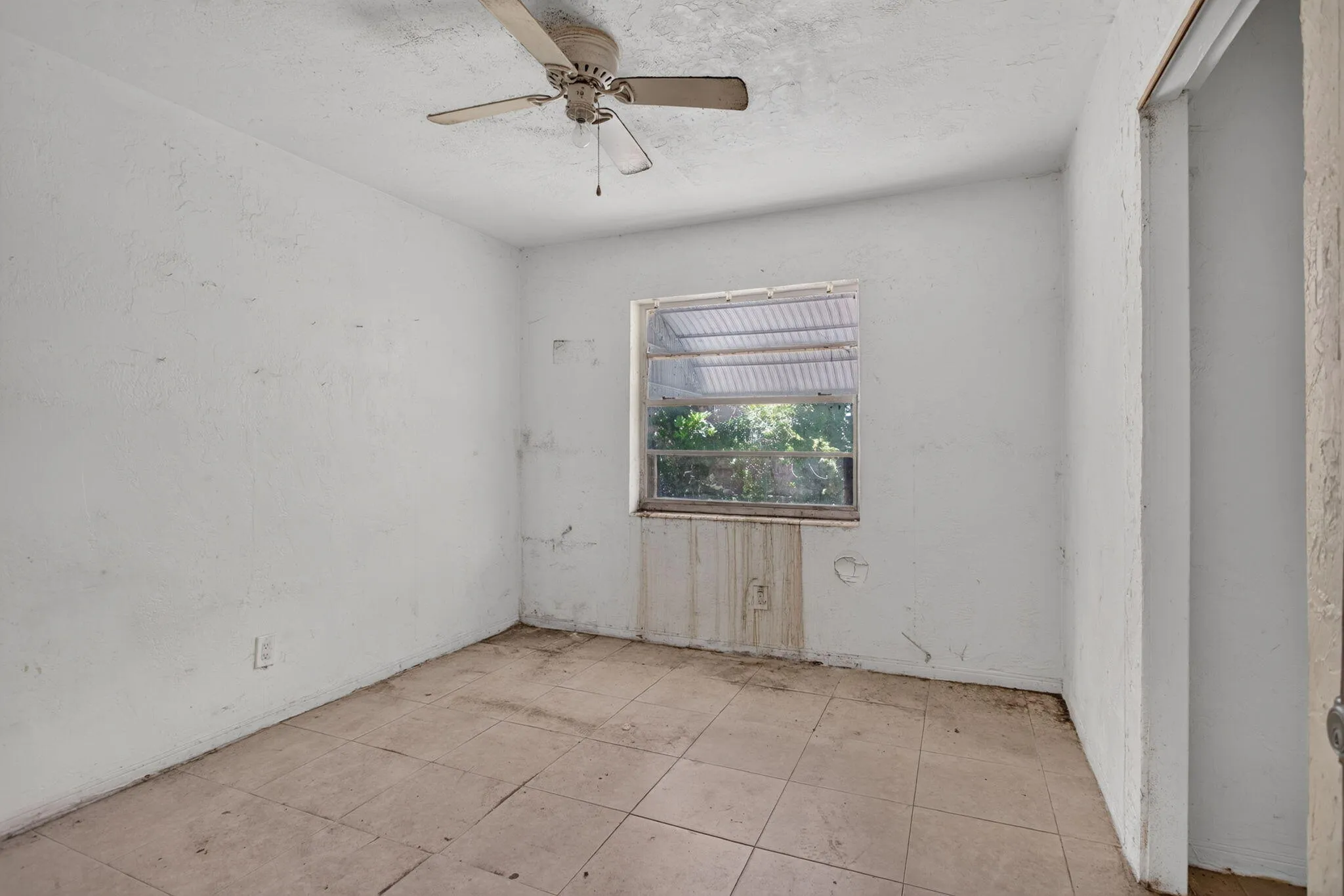 24-web-or-mls-511 -9755