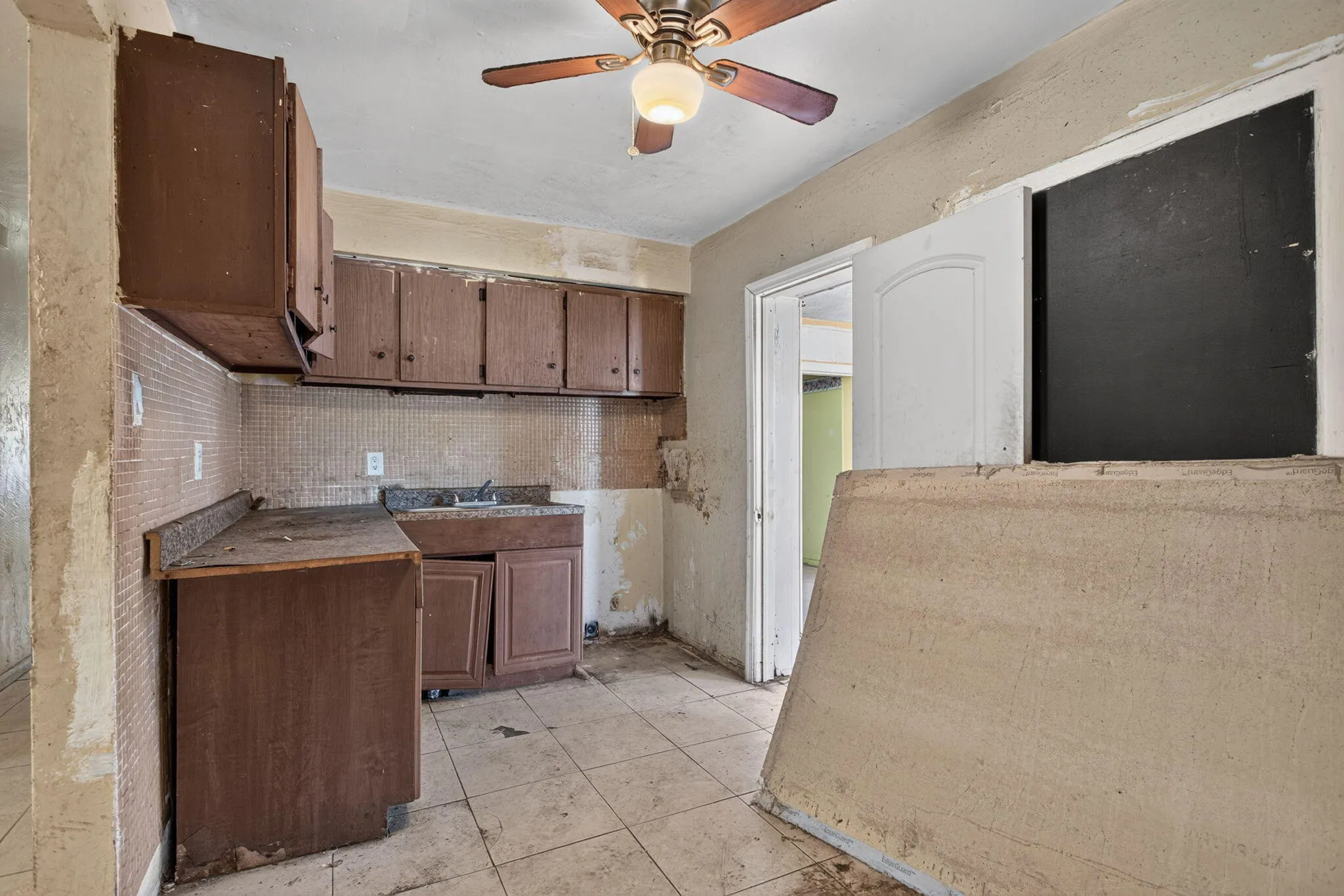 13-web-or-mls-511 -9700