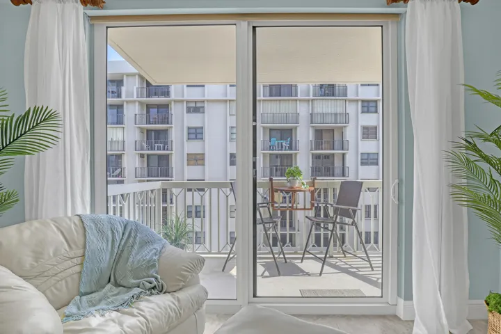 125 S Ocean #505 (13)