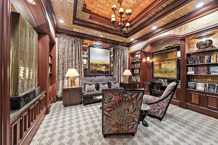 One Singer~Amenities