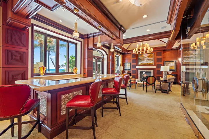 One Singer~Amenities