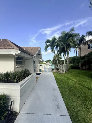 Walk up to pool and clubhouse