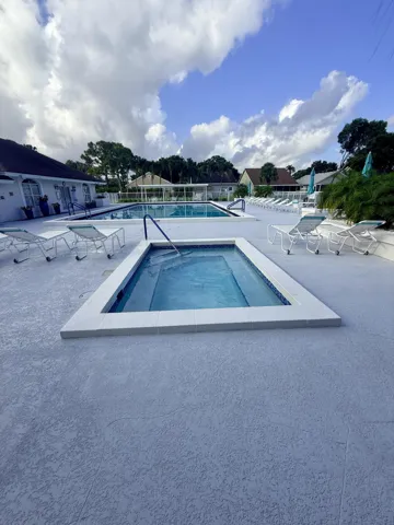 Community hot tub