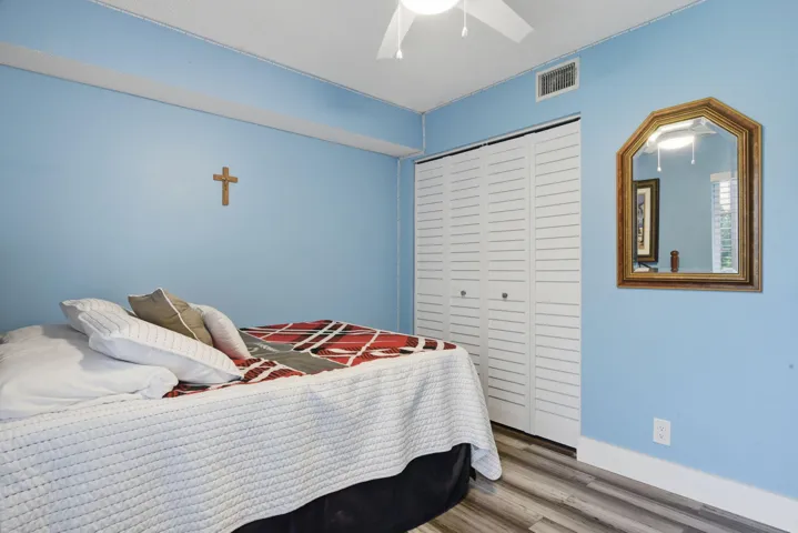 Second bedroom with claset