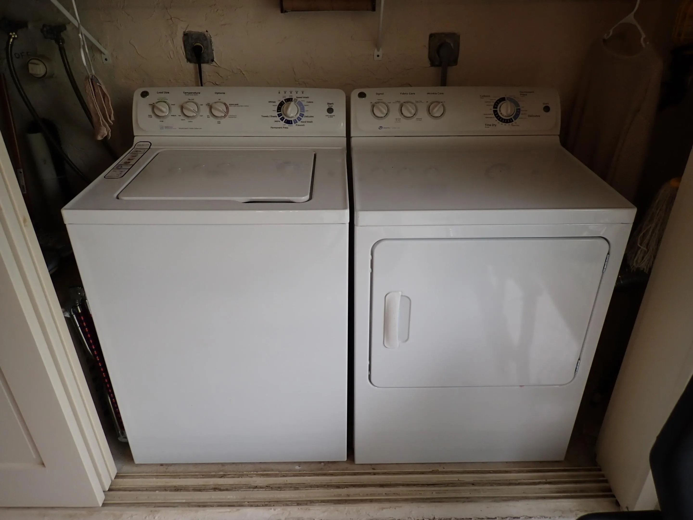 Washer & Dryer