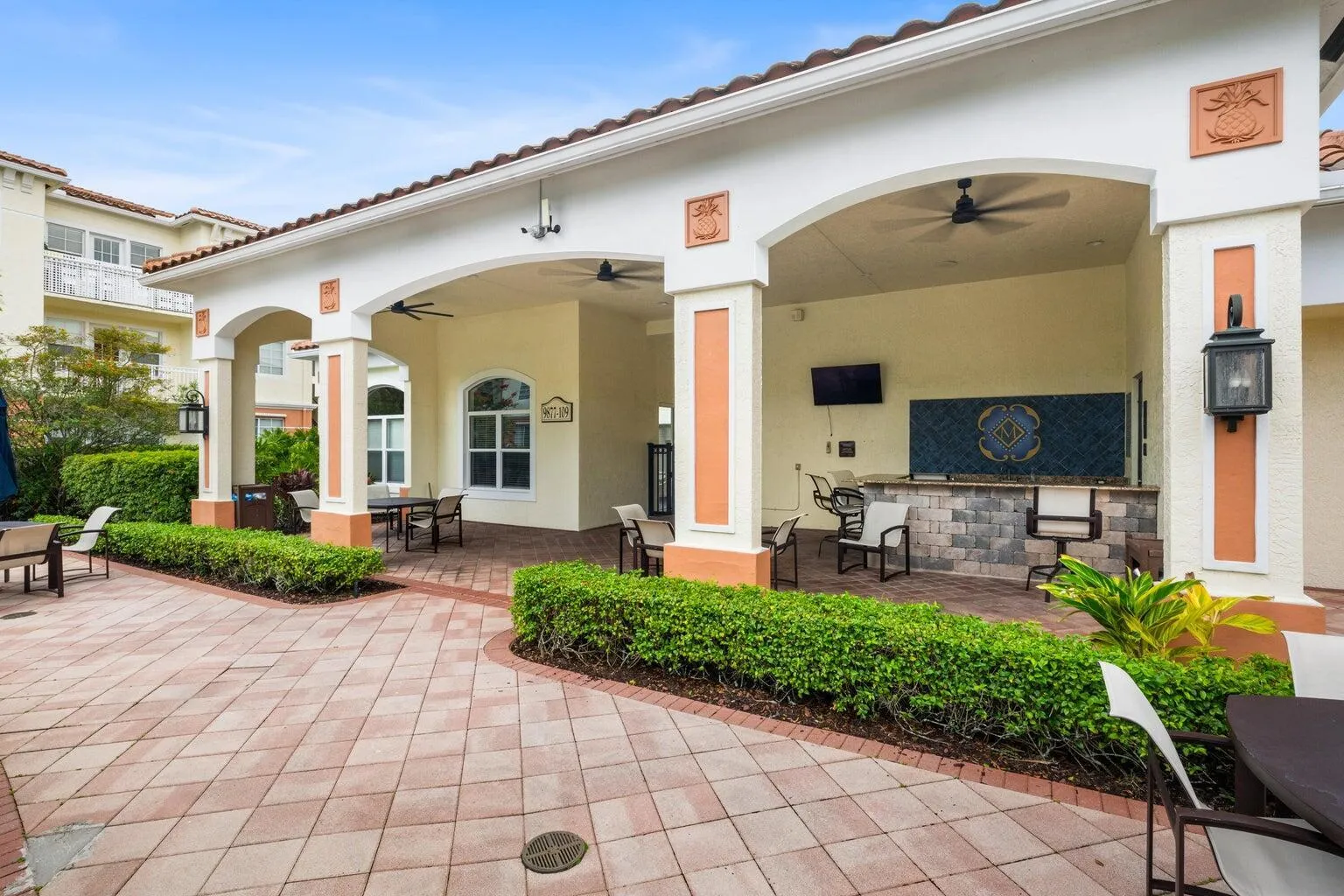 Clubhouse-Grill