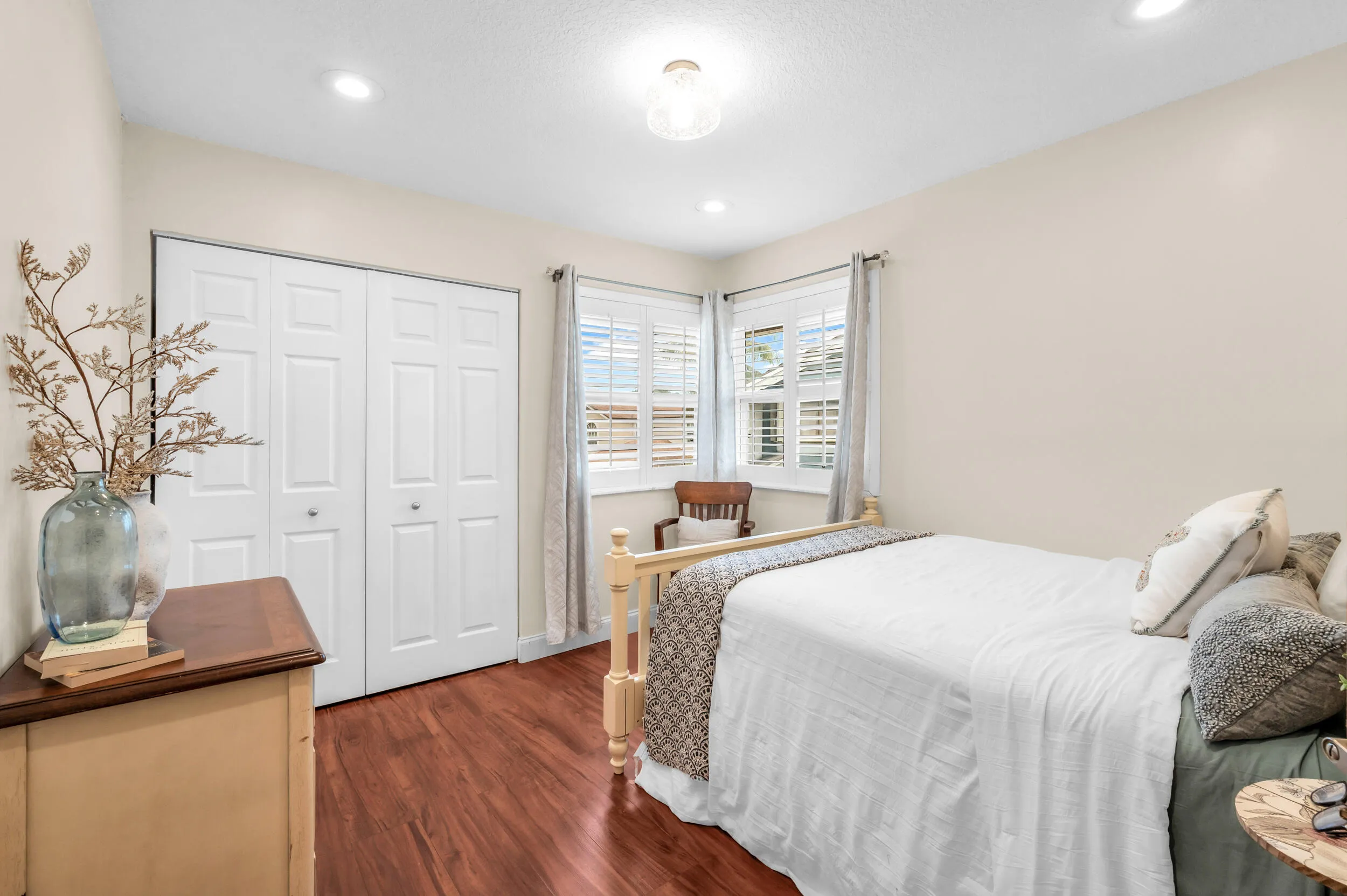 Bedroom #1