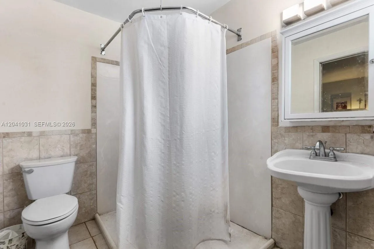 Primary Shower