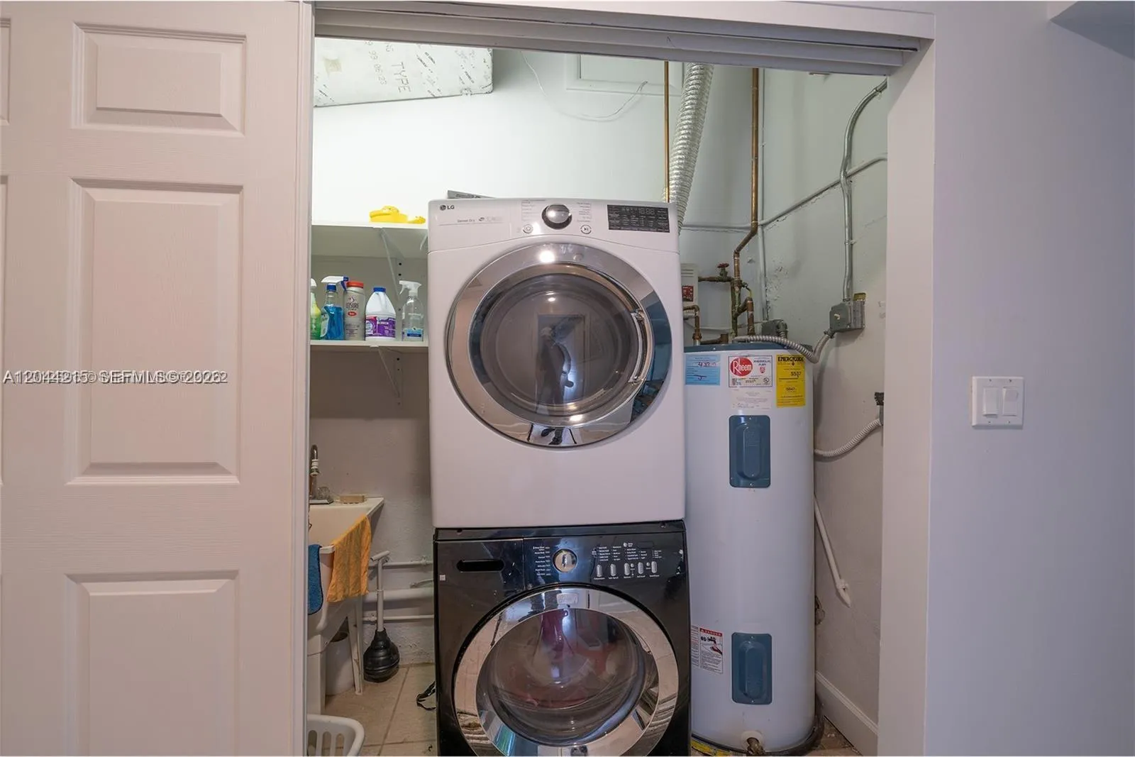 Property photo 43