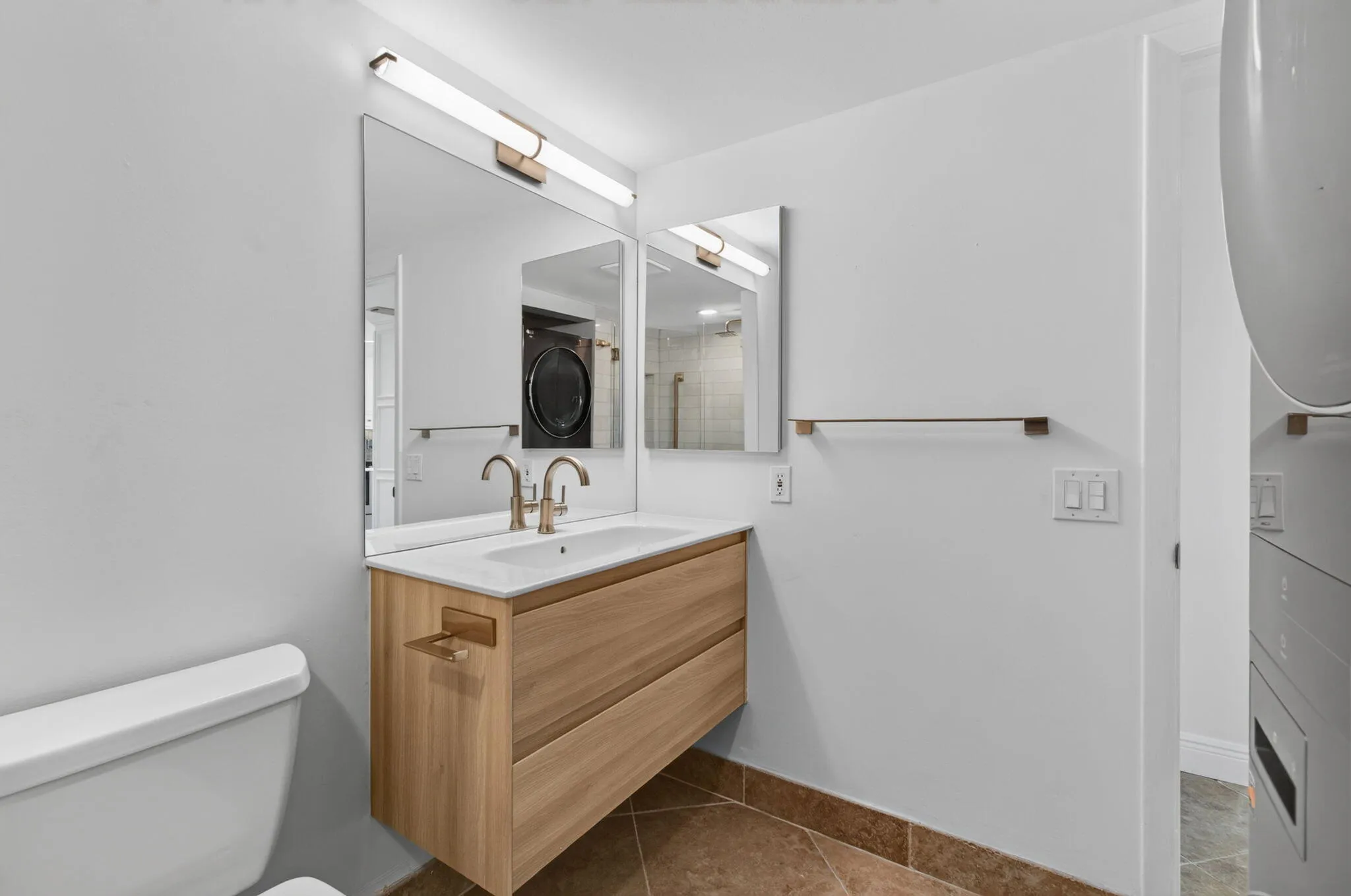 GUEST BATH