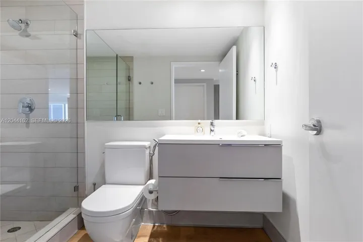 Bathroom #2