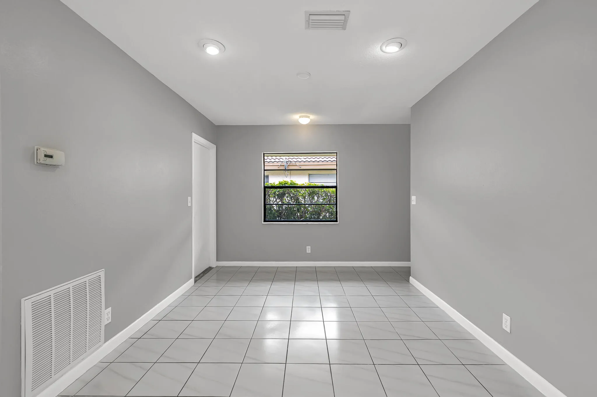 DINING ROOM -