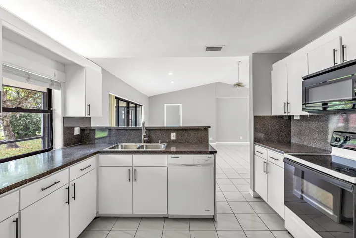 KITCHEN -INDIRECT LIGHTING
