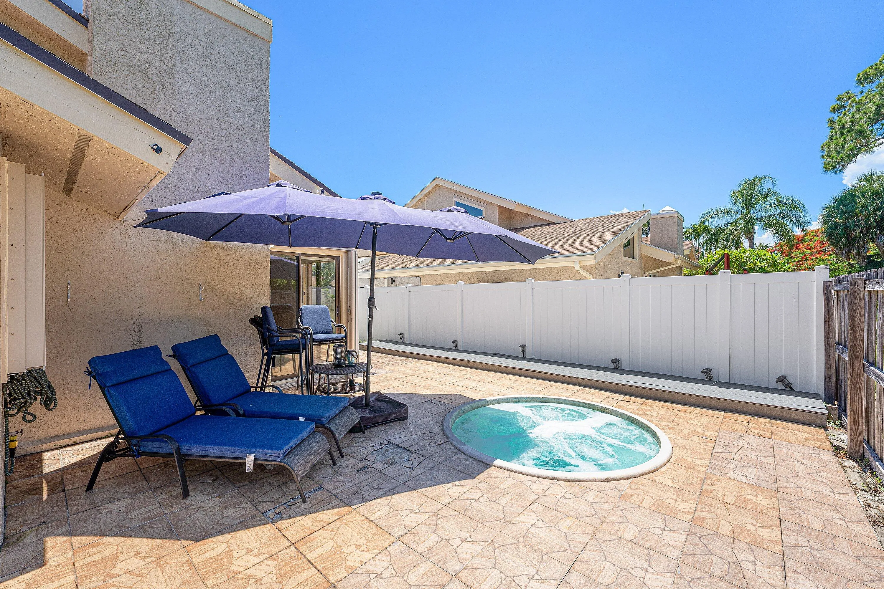 027-7627SierraDriveWest-BocaRaton-FL-334