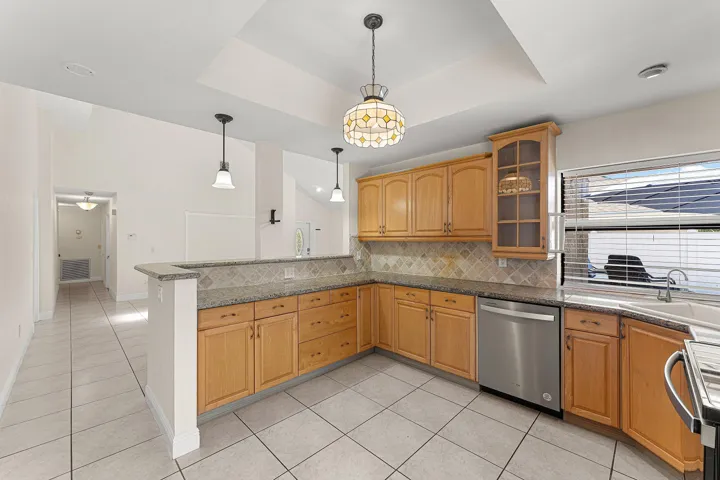 012-7627SierraDriveWest-BocaRaton-FL-334