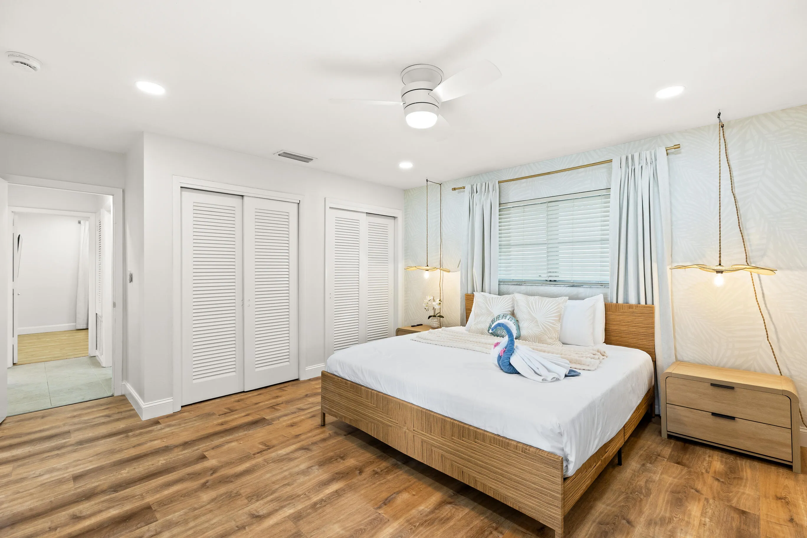 Master Bed 3