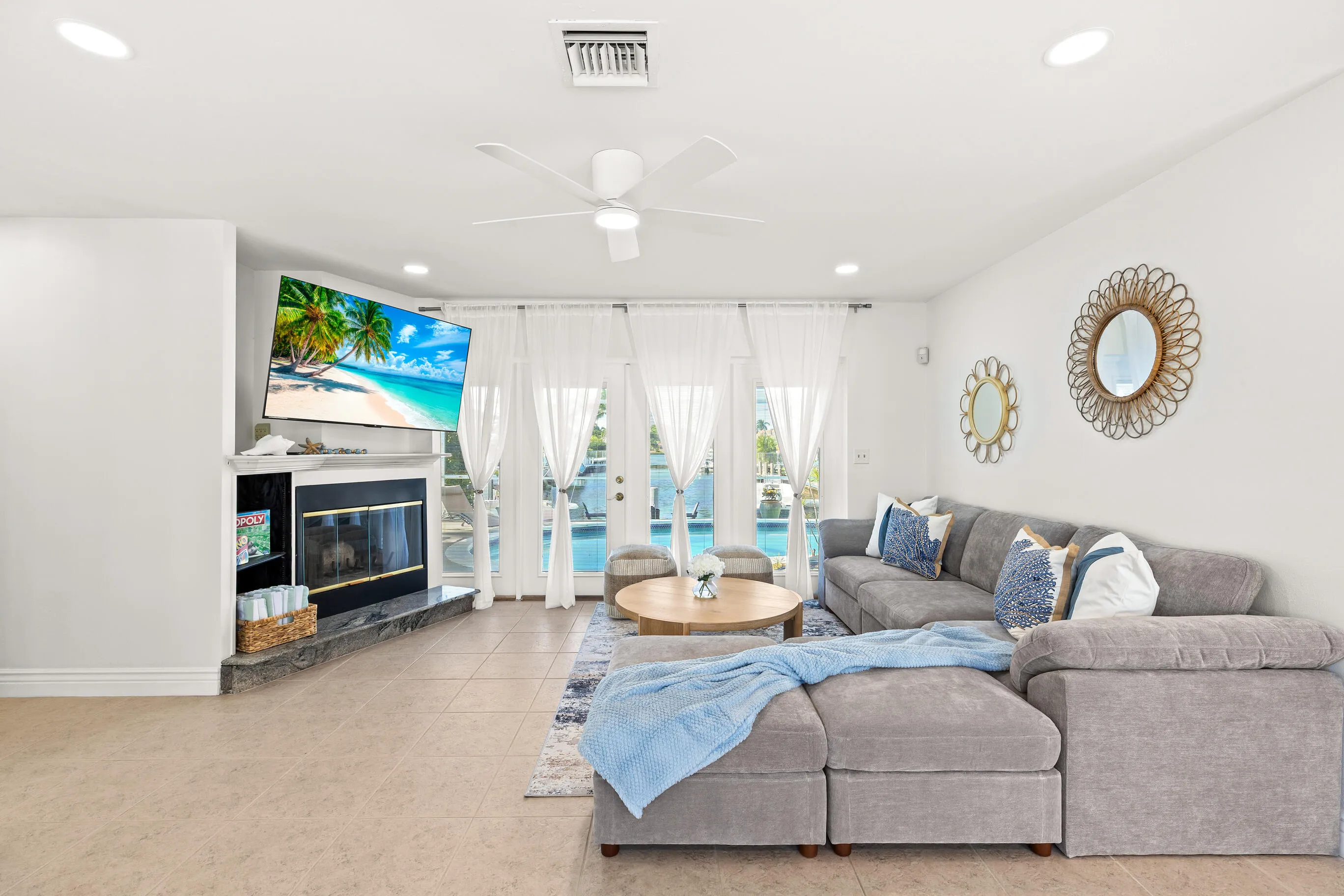 Living Room 6