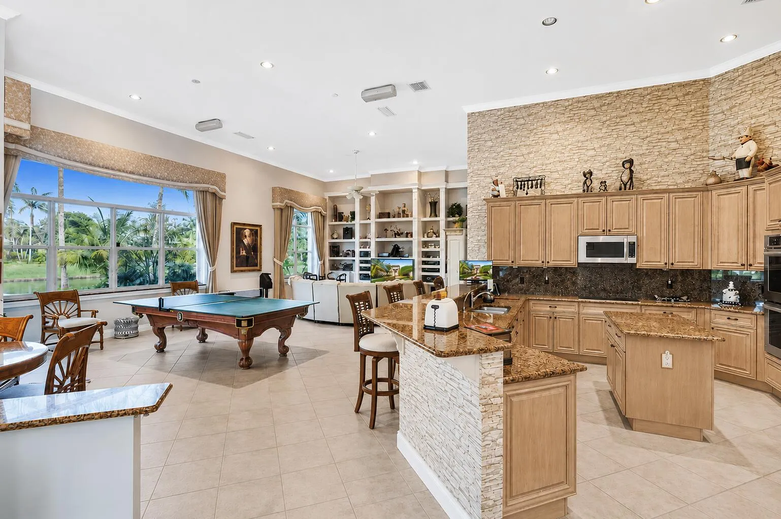 Kitchen-Family