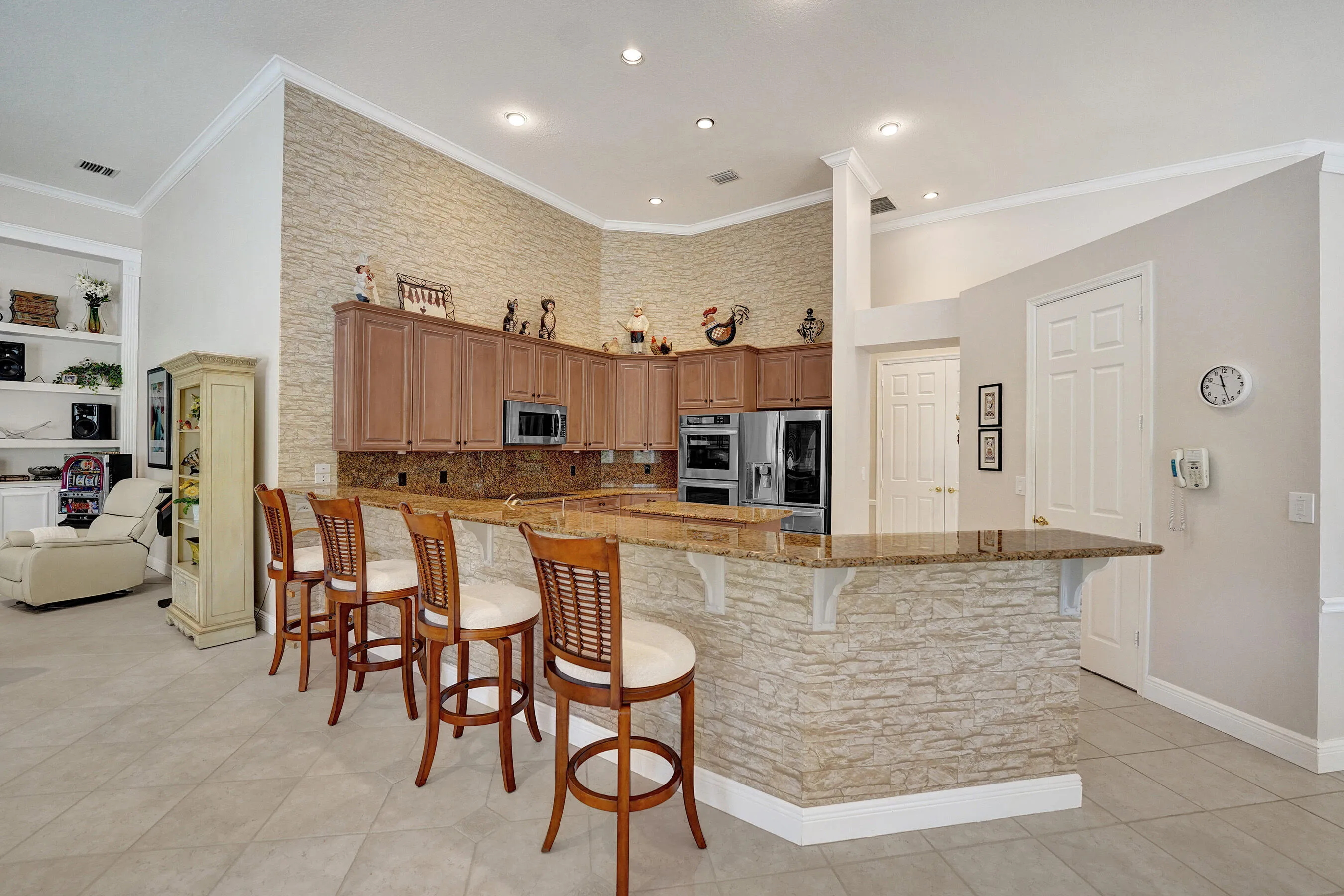 Kitchen-Bar