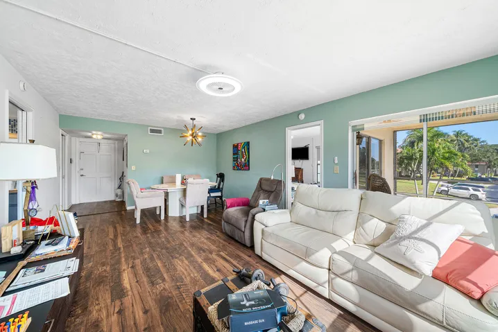 011-5540TamberlaneCircle-221-PalmBeachGa