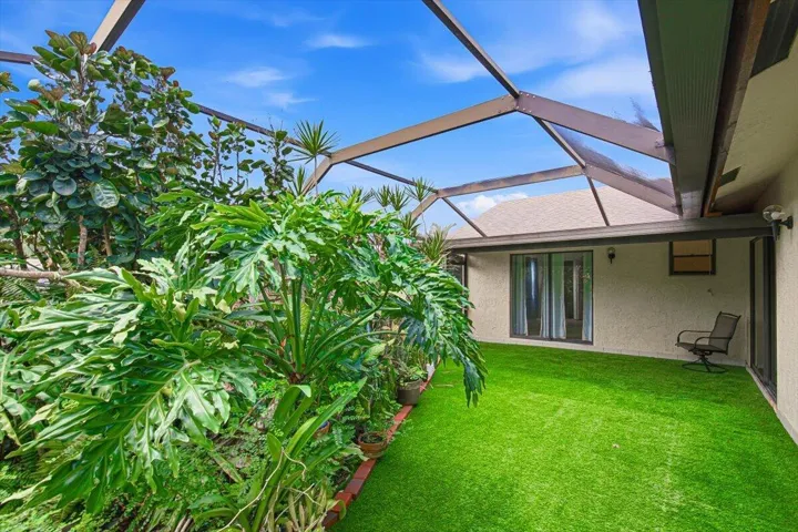 10-Patio