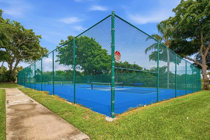 22-Community-Pickleball Court