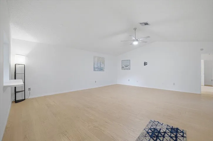 17-Bedroom2-B