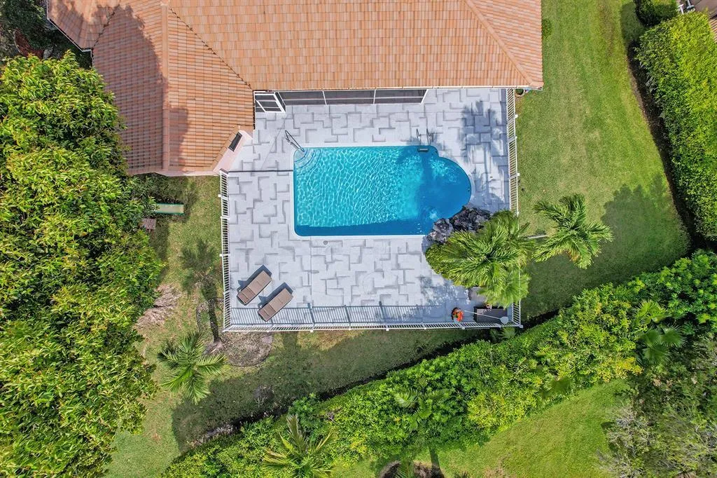 002 aerial