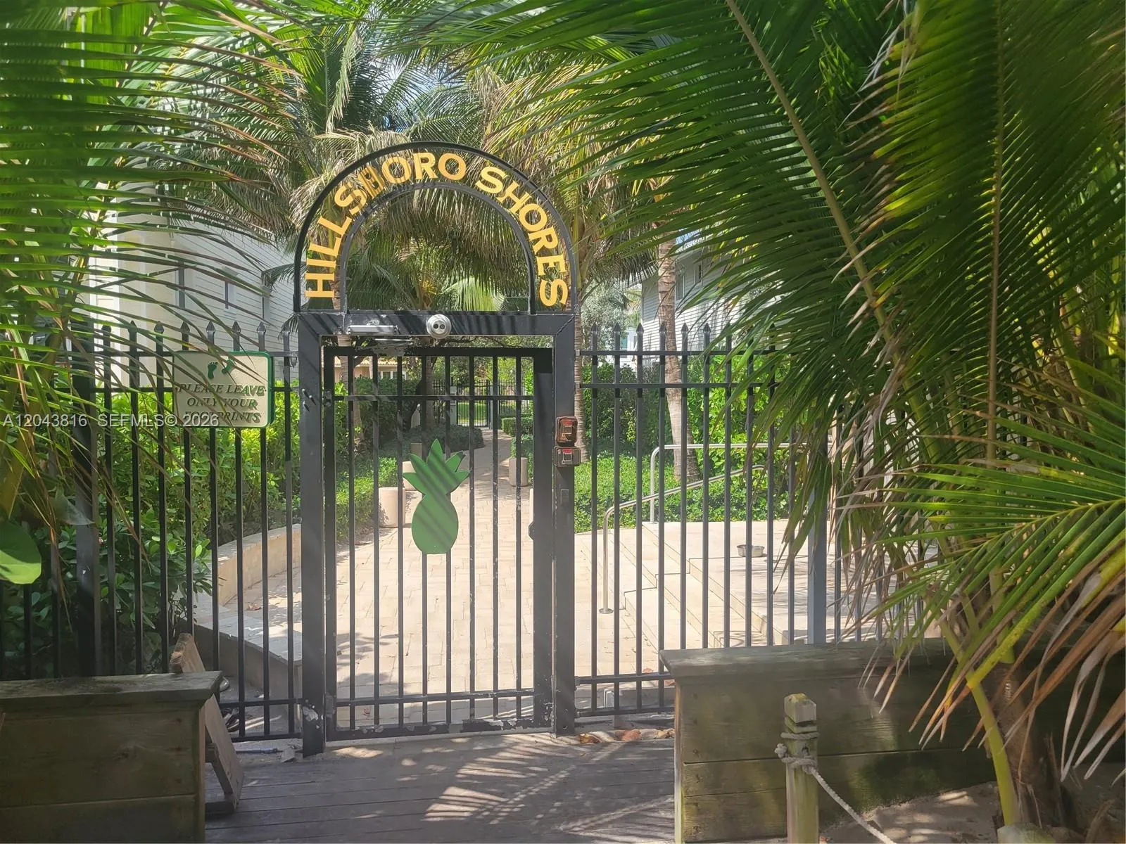 Private Beach Entry