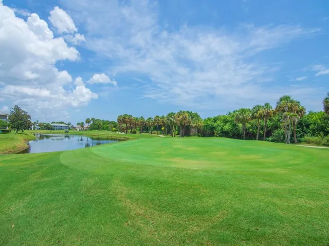 Golf course views, great amenities, unbeatable value.