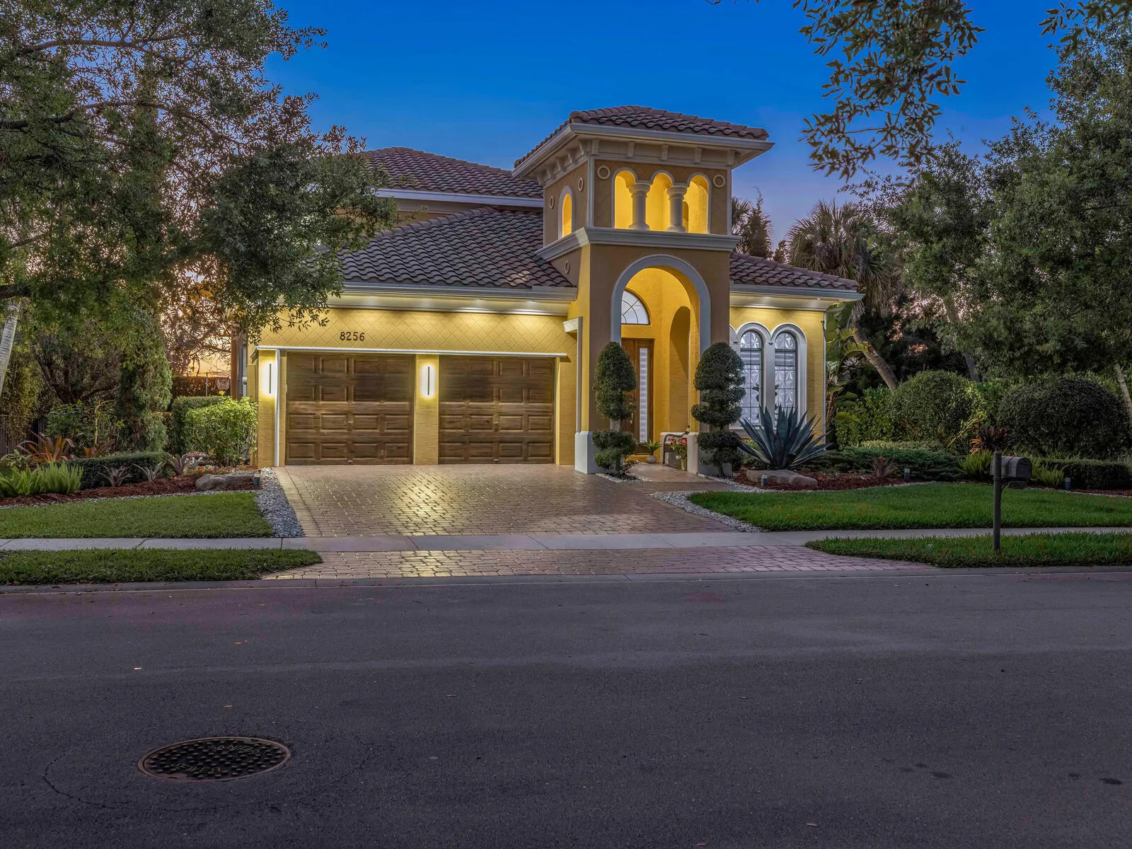 8256 Bradford Way Parkland FL 33076 USA-