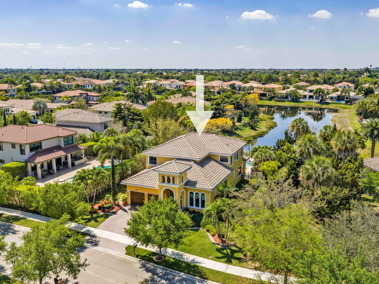 8256 Bradford Way Parkland FL 33076 USA-