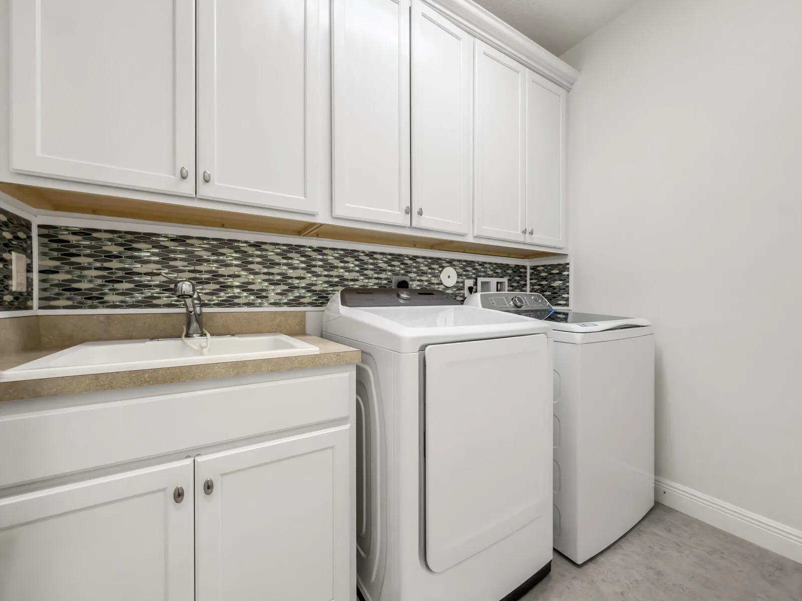 8256 Bradford Way Parkland FL 33076 USA-