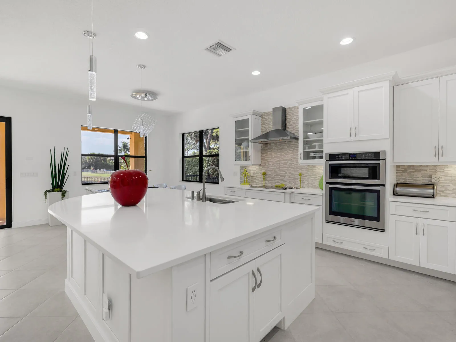 8256 Bradford Way Parkland FL 33076 USA-