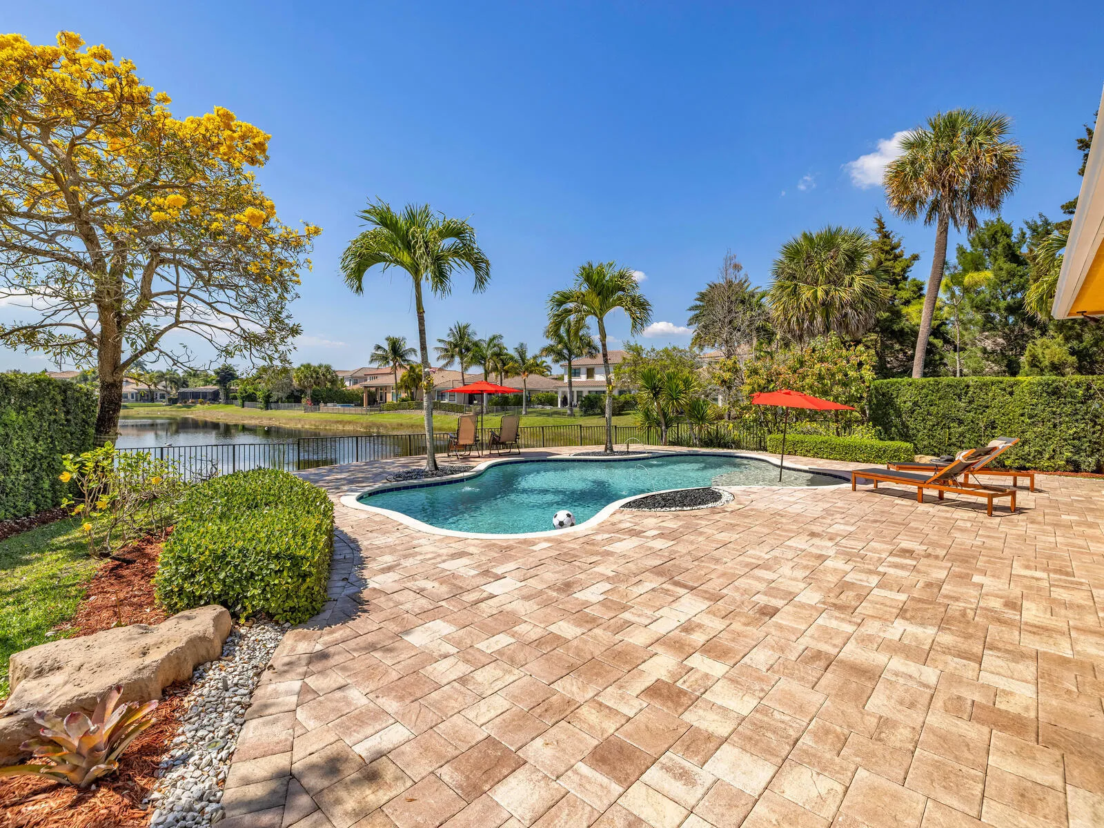 8256 Bradford Way Parkland FL 33076 USA-