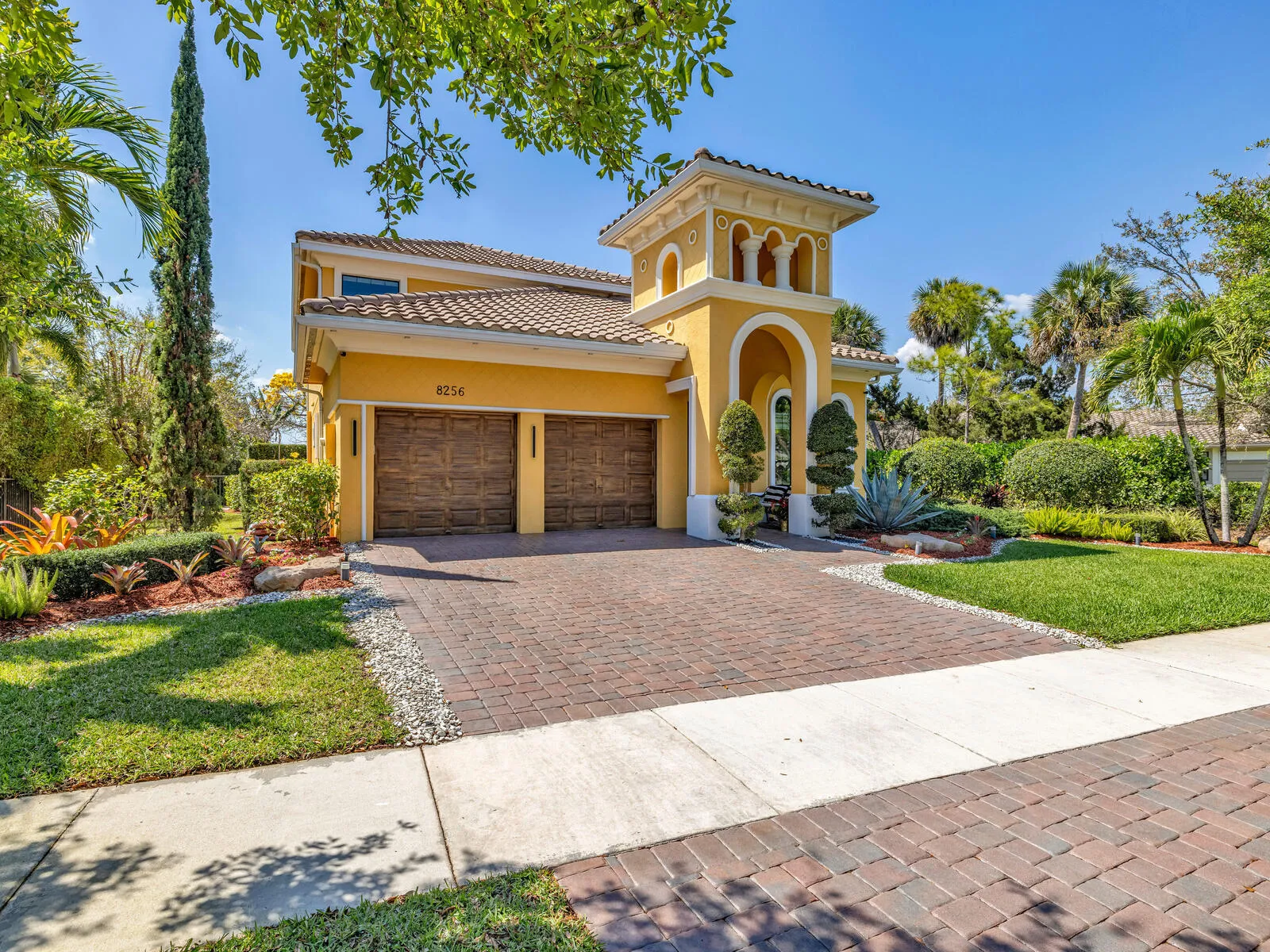 8256 Bradford Way Parkland FL 33076 USA-